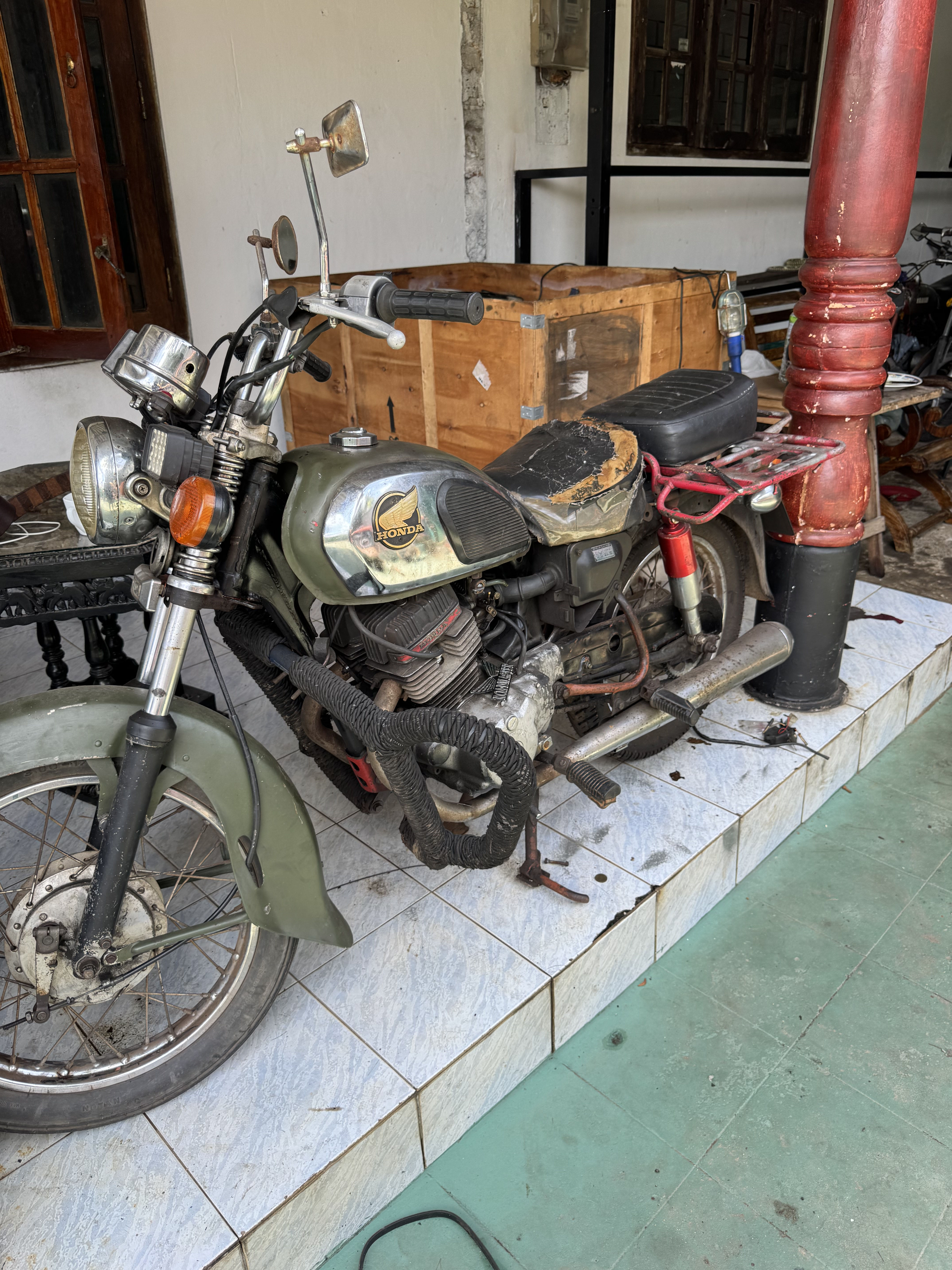 TT Motors Showroom 60